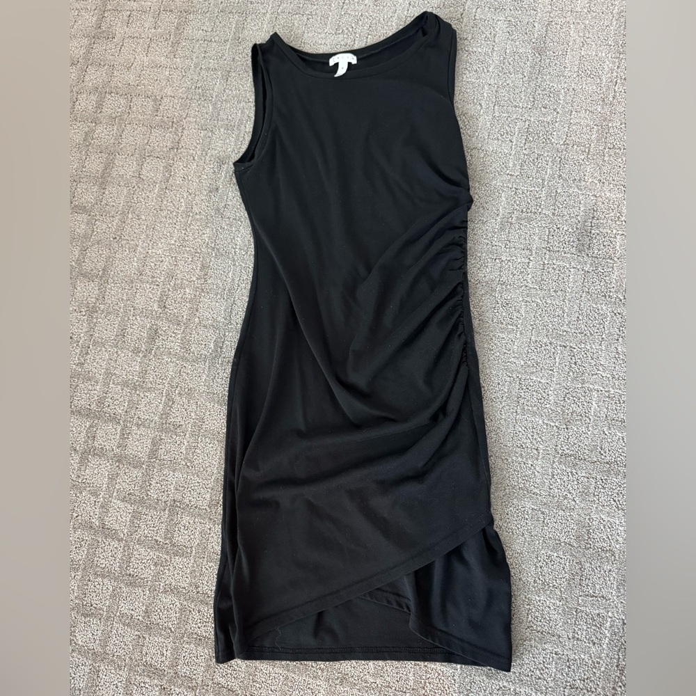 Leith Sleeveless Ruched Dress
